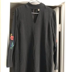 Baldwin knee length dress! S-M